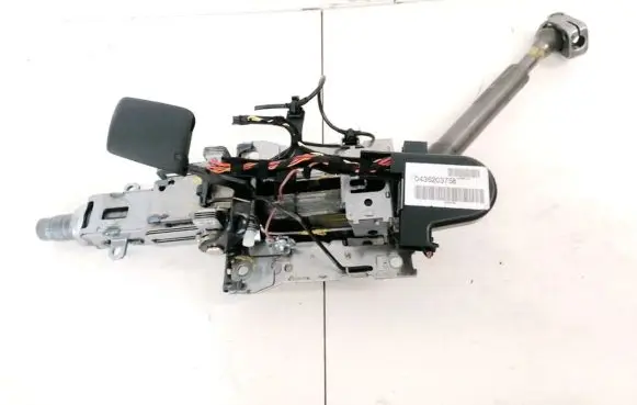 Volkswagen Touran I Steering wheel axle