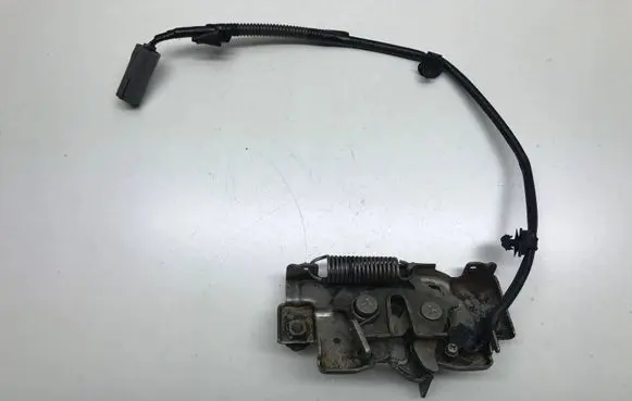 Mazda 2 Engine bonnet/hood lock/catch 