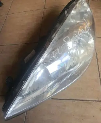Peugeot 607 Headlight/headlamp 9641958880 89005372 PP901002A01
