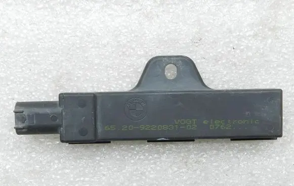 BMW 3 F30 F35 F31 Antenna control unit 65209220831 9220831