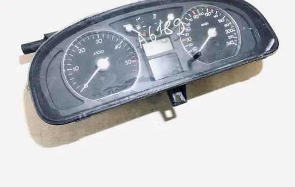 Renault Laguna II Speedometer (instrument cluster) 8200170314 501018880068