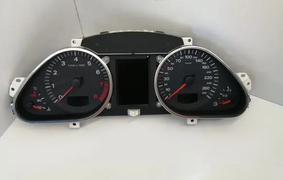 Audi A6 S6 C6 4F Speedometer (instrument cluster) 5540007312 4F0920901B