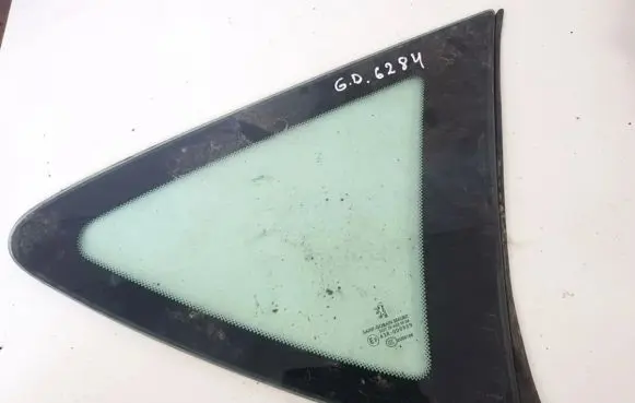 Peugeot 407 Rear side window