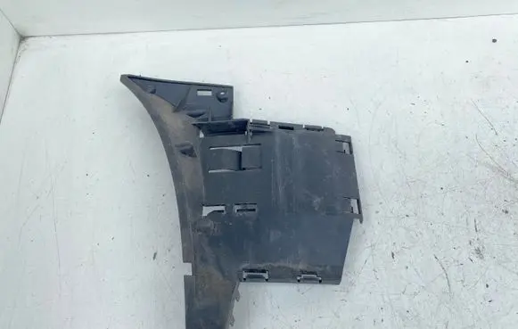 Volvo S80 Front bumper mounting bracket 8693704