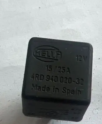 Peugeot 306 Other relay 4RD94002032 1525A