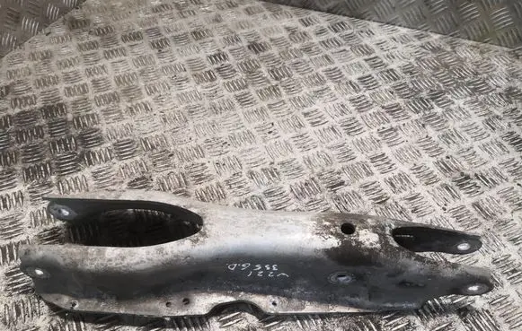 Rear upper control arm/wishbone