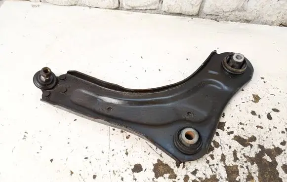 Renault Megane III Front lower control arm/wishbone