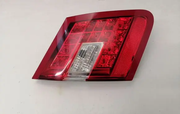 Mercedes-Benz E W212 Tailgate rear/tail lights A2128200764 A2128203164