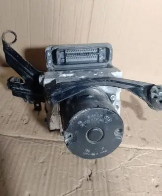 BMW 5 E60 E61 ABS Pump 6783360 3451678336003 3452678336201