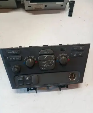 Volvo V70 Air conditioning/heating control unit 8691950 02W50E