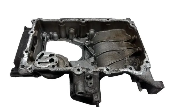 Peugeot 3008 II Oil sump 9827467380