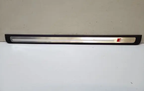 Audi A5 8T 8F Front sill trim cover 8T0853373