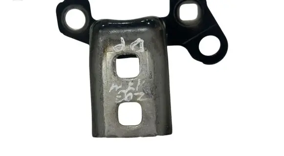 Renault Zoe Front door upper hinge 06078R
