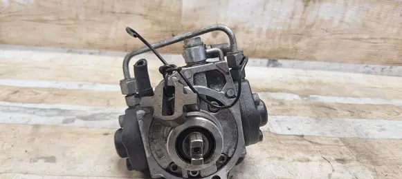 Toyota Corolla Verso AR10 Fuel injection high pressure pump