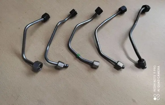 Ford Focus Fuel injector supply line/pipe 
