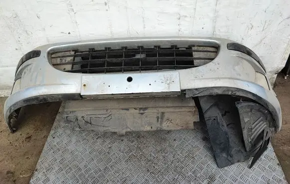 Peugeot 407 Front bumper