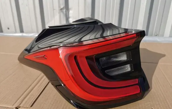 Toyota Yaris XP210 Rear/tail lights
