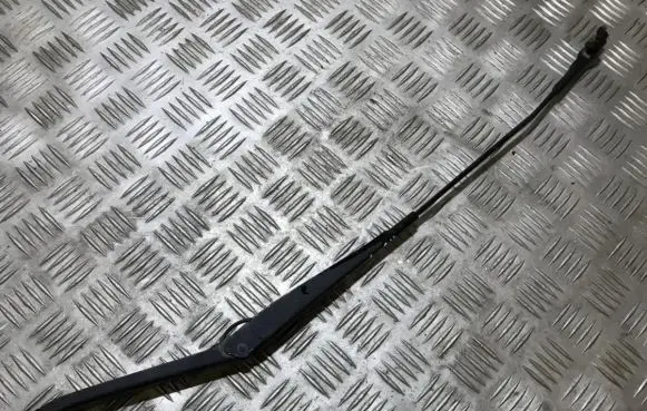 Ford Focus Front wiper blade arm 4m5117526bb