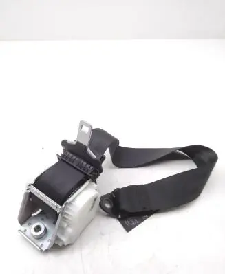 Citroen DS3 Rear seatbelt
