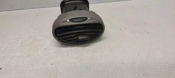 Ford Focus Dash center air vent grill 98AB19893