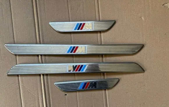 BMW X5 E70 Side skirt rear trim 7172341