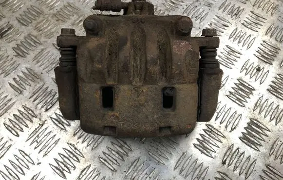 Subaru Forester SH Front brake caliper