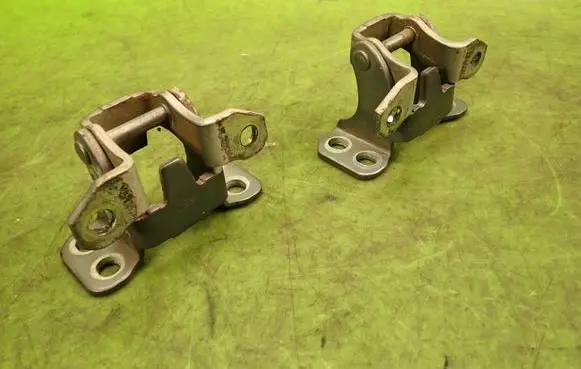 Suzuki Grand Vitara II Tailgate/trunk/boot hinge