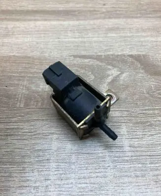 Audi A3 S3 8L Turbo solenoid valve 028906283 72169313