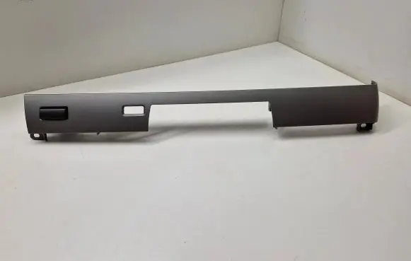 Dashboard glove box trim