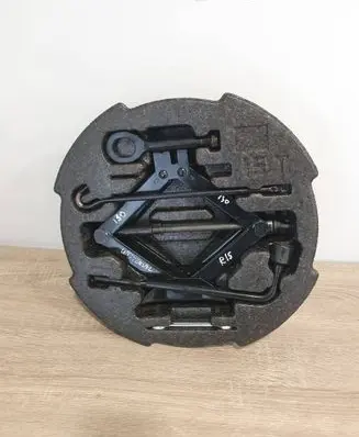Hyundai i30 Tool set 09149A6000