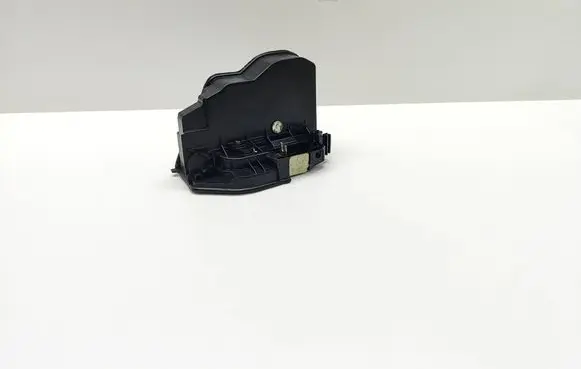 BMW 5 E60 E61 Front door lock 7202146 51217202146