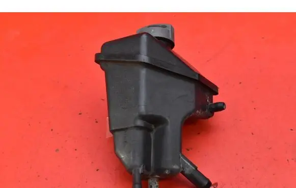 Audi A8 S8 D3 4E Power steering fluid tank/reservoir 4E0422373N