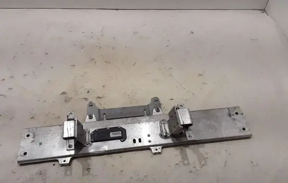 Mercedes-Benz GLE W167 Gearbox mounting bracket A1672404900