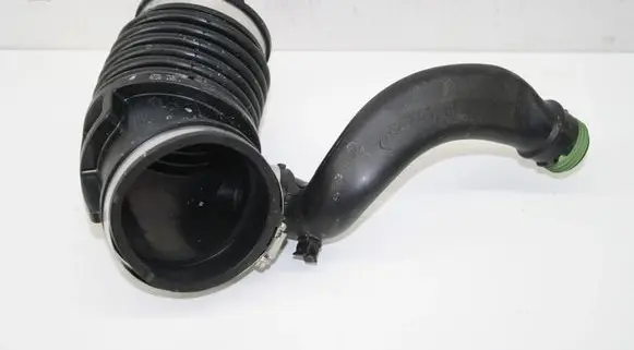 BMW X5 G05 Air intake duct part 8596829