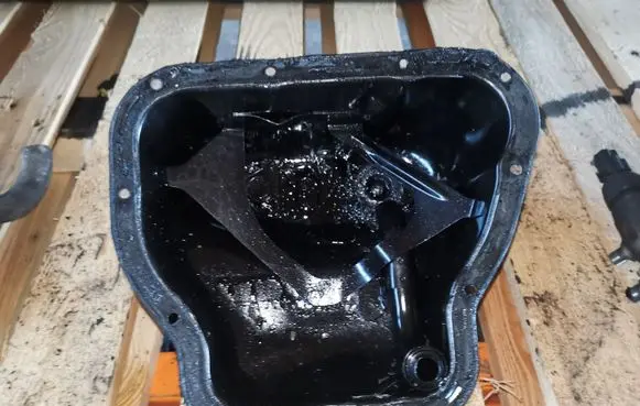 Subaru Forester SH Oil sump