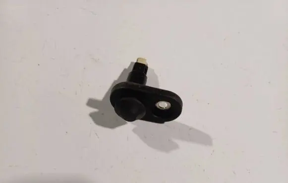 Toyota Avensis T250 Front door sensor 