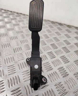 Toyota Auris E180 Accelerator throttle pedal 7811002120