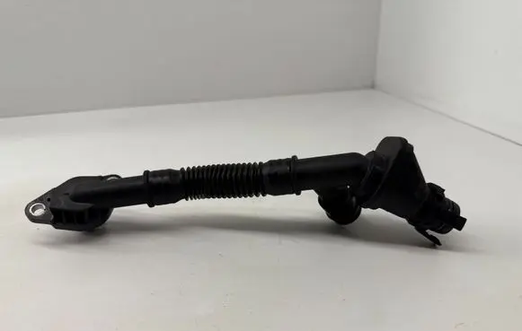 BMW 5 F10 F11 Fuel return line/hose EMH250