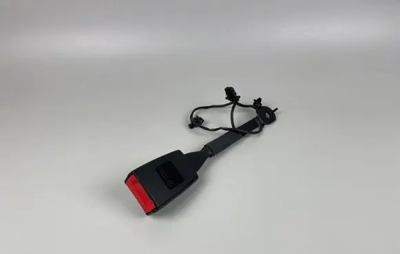 Audi Q5 SQ5 Front seatbelt buckle 8R0857755L 8R0857755