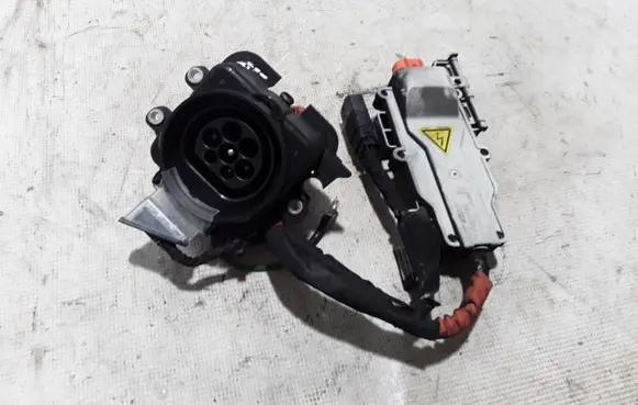 Volvo XC90 Electric car charge socket 31409667