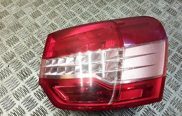 Rear/tail lights