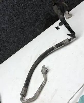 Air conditioning (A/C) pipe/hose