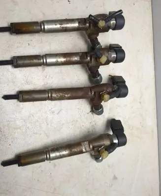 Renault Megane III LP gas injectors set H8200204788 8200204788