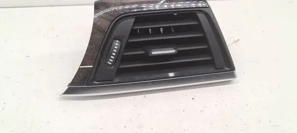 BMW 4 F32 F33 Dashboard side air vent grill/cover trim 9231995