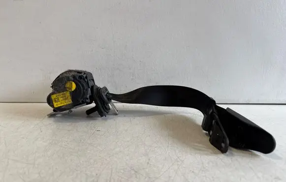 Audi Q7 4M Third row seat belt 34163786B
