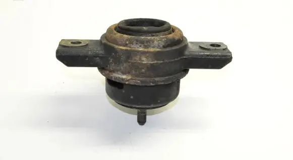 Hyundai Santa Fe Engine mount bracket