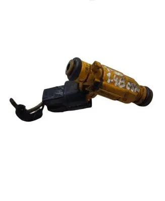 Hyundai i20 (PB PBT) Fuel injector 353102B000 9260930020