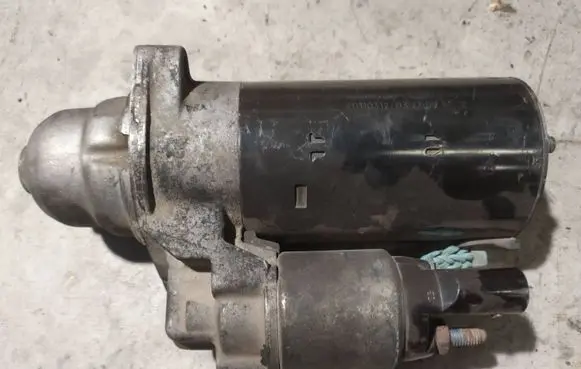 Audi A6 S6 C6 4F Starter motor 059911024D