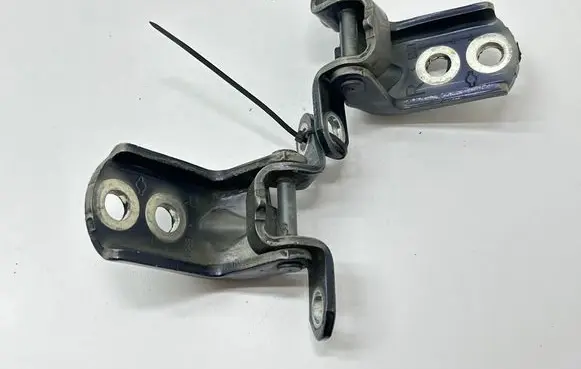 Front door hinge set