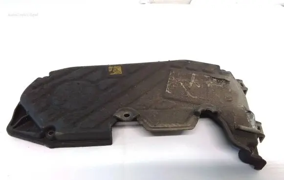 Opel Zafira B Timing belt guard (cover) 55187752 C0ST3808